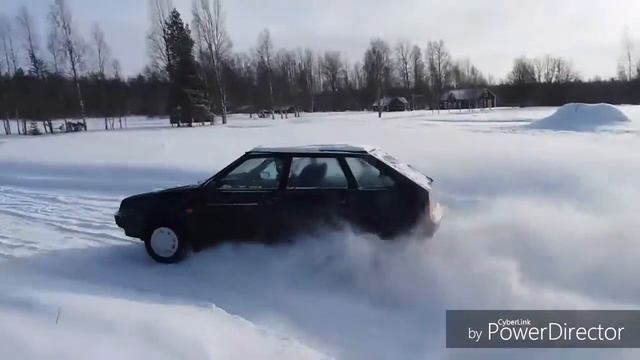 Lada samara winter drift. EPIC CRASH! смотреть онлайн