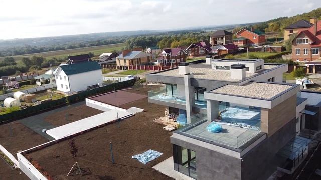 Обзор фасада из крупноформатного керамогранита смотреть онлайн