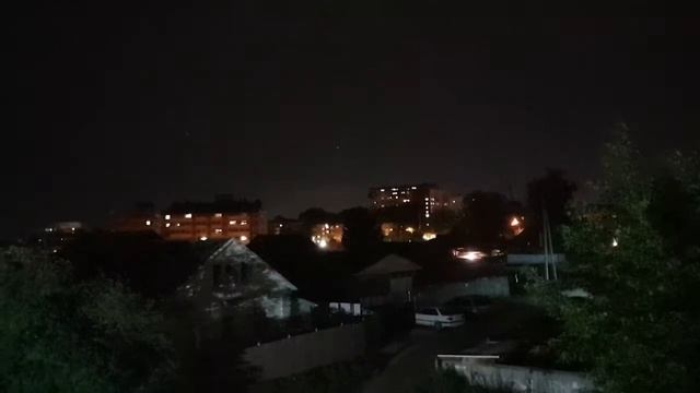 Молния и раскаты грома во время грозы Иркутск смотреть онлайн