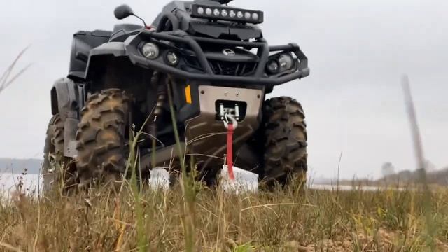 BRP OUTLANDER 1000r Xmr 2017 смотреть онлайн