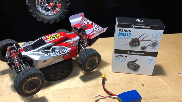 Wltoys 144001 RC Buggy 1/14 scale 2s Brushless with stock tires 98 KM/H - 61MPH OMGRC смотреть онлайн