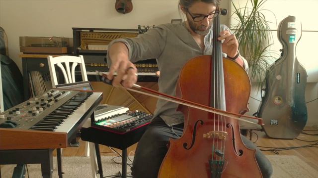 Cello and DSI Prophet rev2 improvisation смотреть онлайн