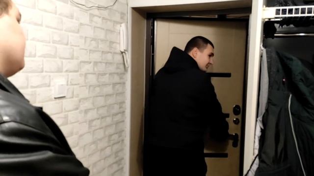 Угол в квадрате равен 90° (2022) смотреть онлайн