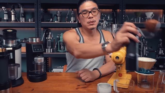 磨豆機該怎麼選？電動、手動、濃縮、手沖 смотреть онлайн