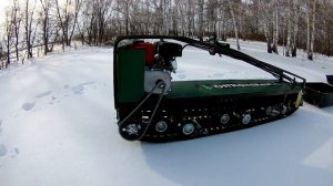 Мотобуксировщик повышенной проходимости на длинной Бурановской гусенице
