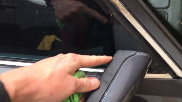 Bringing Black Exterior Trim Back to Life with 303 Aerospace Protectant смотреть онлайн