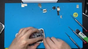 Замена дисплея iPhone 13