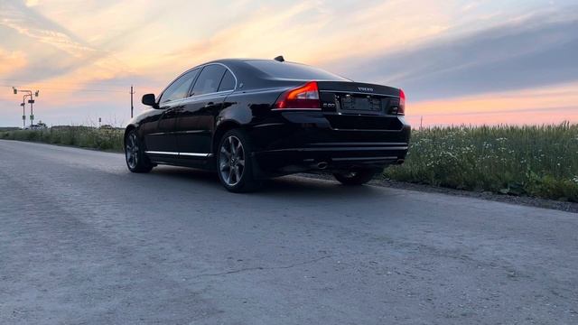 Volvo S80 V8 exhaust смотреть онлайн