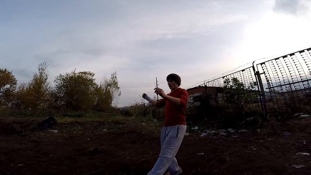 Обучение на кик 540; (tutorial kick 540 ) "команда Free Tricks" паркур в Смоленске смотреть онлайн