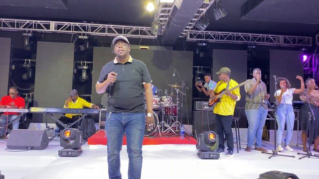 Live : Mzee yussuf - Acha niwakere (New Video) Homa Reharsal Tve смотреть онлайн