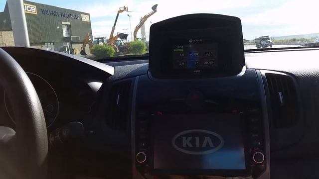 Kia Cerato 1.6 16v TURBO - Brasil смотреть онлайн