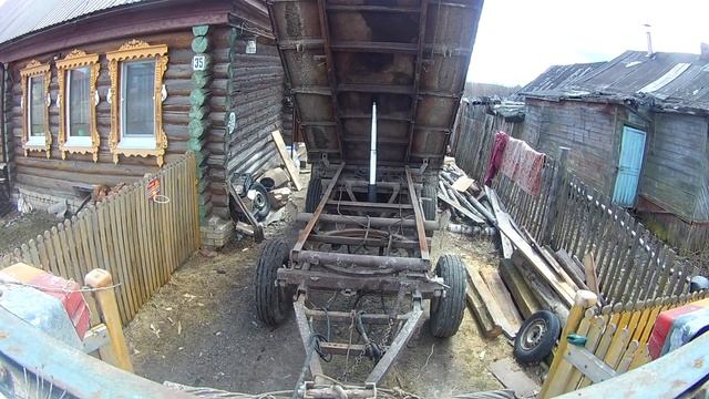 Рабочий момент и езда с прицепом задом. смотреть онлайн