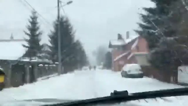 Michelin Crossclimate SUV in snow on a Mercedes GLK 220d 4Matic смотреть онлайн