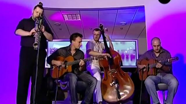 Cesar Swing : "Swingtime in Springtime" (Jazz Manouche) смотреть онлайн