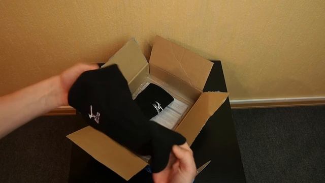 Наколенники Mizuno VS1 KNEEPADS - распаковка смотреть онлайн