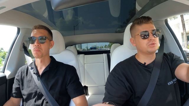 2 салона красоты в LA за $50к! Как за год сделать сеть салонов в Америке | F@ck Up Show смотреть онлайн