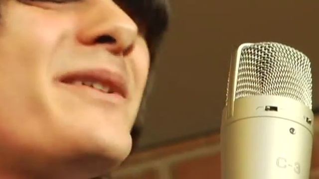 Vue Weekly: Michael Rault - "Can't Hold On Much Longer" смотреть онлайн
