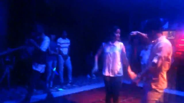 MC ADO ft justBeats- Маленький концерт в зале ТРИ СЕМЁРКИ (777) смотреть онлайн