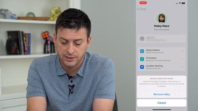 How To Remove Someone From Family Sharing On iPhone смотреть онлайн