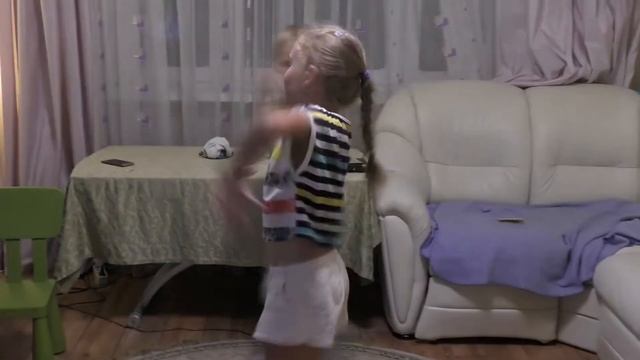 Вечерние танцы. Любимая латина- самба и джайв! смотреть онлайн