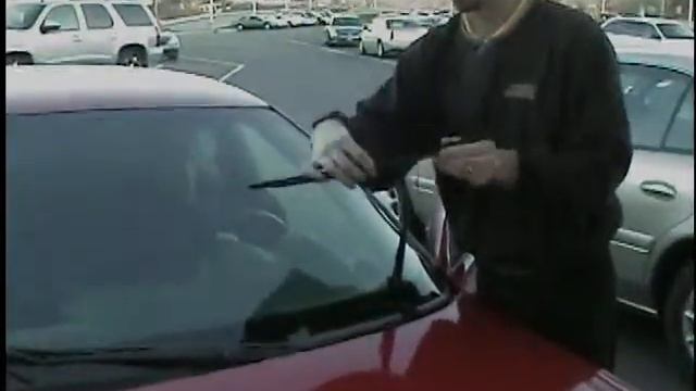 Red Wing Chevrolet How to Put on Wiper Blades with Kirby смотреть онлайн