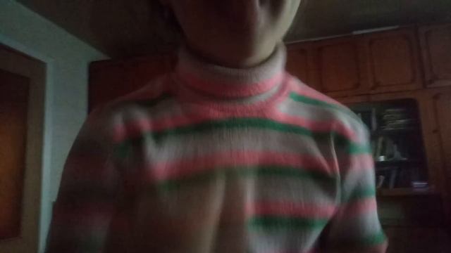 Аня танцует под песню рапапам смотреть онлайн