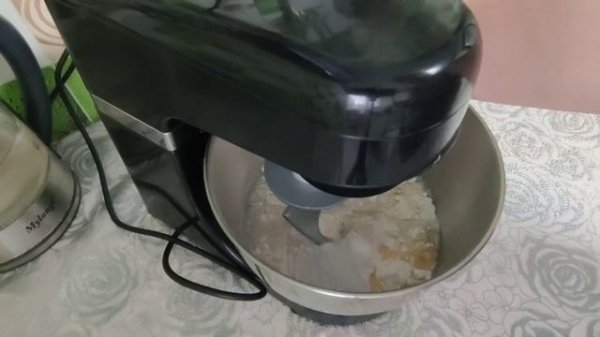 ??ДРОЖЖЕВОЕ тесто на ПЛАНЕТАРНОМ миксере.?БЫСТРО и ПРОСТО!