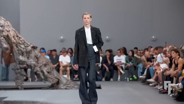 Loewe | Spring Summer 2024 | Menswear смотреть онлайн