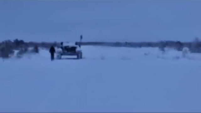 МТЛБ ДОБИРАЮТСЯ ДО ОБЬЕКТА С ПРИКЛЮЧЕНИЯМИ! смотреть онлайн