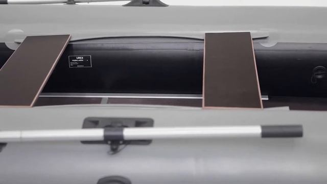 Лодка моторная 