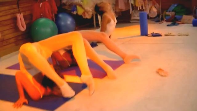 Escuela Sudamericana de Ballet-Splits-Stretchings-Flexibility-Basic Contortion-Clases de Ballet смотреть онлайн