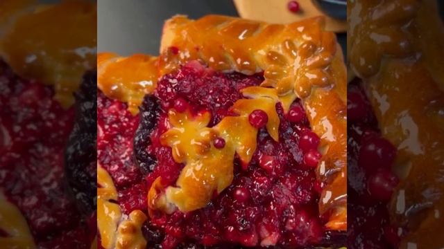 Пирог с брусникой смотреть онлайн