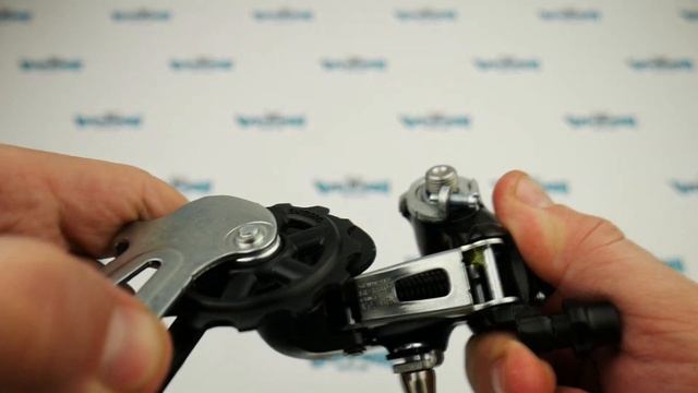 Переключатель задний Shimano Altus RD M310
