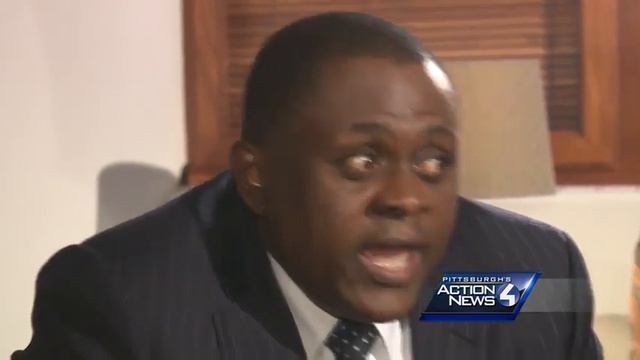 Full Interview: Mike Clark sits down with 'Concussion' inspiration Dr. Bennet Omalu смотреть онлайн