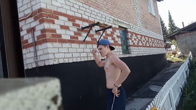 Любимое упражнение??♂️ Ганнибала?? на турнике?#спорт #ганнибалкинг #спорт #воркаут #турник #лайк смотреть онлайн