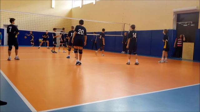 Волейбол (Калининская 2003 vs Калуга) смотреть онлайн