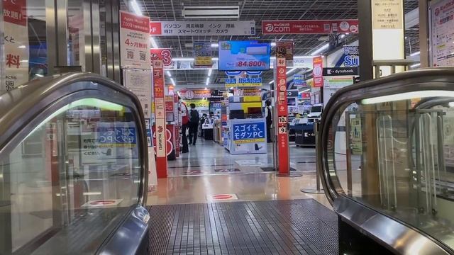 Покупаю камеру Lumixs5 в магазине Bic Camera (Токио, Япония) смотреть онлайн