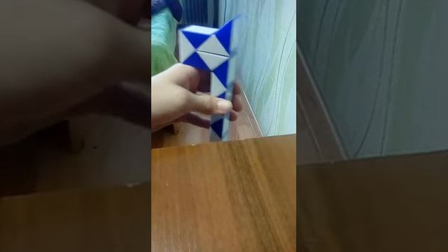 ДЕЛАЕМ СОБАЧКУ ИЗ ЗМЕЙКИ РУБИКА. смотреть онлайн