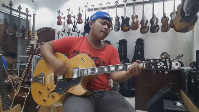 Jual Washburn Hollow body orie indonesia | sound test by #dennystunt смотреть онлайн