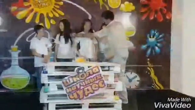 Vlog: Съемки телешоу "Школа Научных Чудес " смотреть онлайн