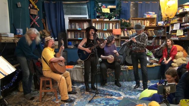 Роза Парацельса — Выступление в ''Locus Solus'' 12.01.2020 смотреть онлайн