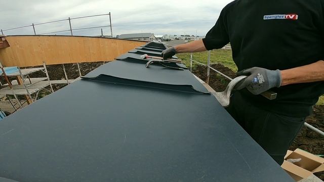 DROP EDGE ... Traufabschluß am Metalldach смотреть онлайн