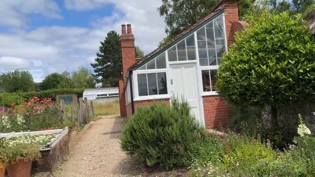 Vlog 396 - Polesden Lacey - сад английских роз в пик цветения смотреть онлайн