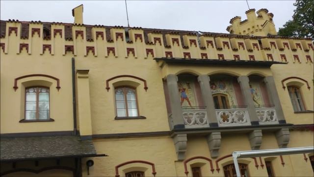 Hohenschwangau Castle (Schloss Hohenschwangau) - near Füssen, Germany смотреть онлайн