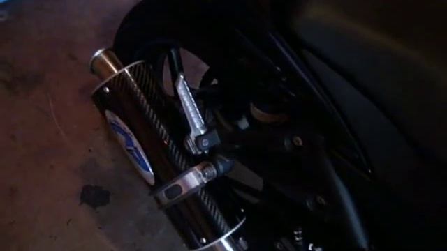 2008 ninja 250R w/ area P & werkes fender kit... смотреть онлайн