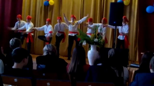 Белорусский Танец, Школа №5 г.Тайшет 9В. смотреть онлайн