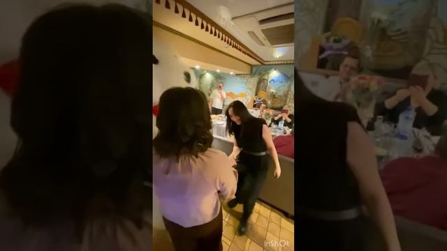 Белый мишка. Поздравление. Девушке 18 лет смотреть онлайн