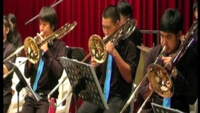 Somtow's "Burmese March" from upcoming Ballet-Opera "Suriyothai" смотреть онлайн