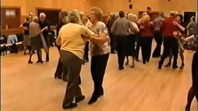 MBM- OLD TIME WALTZ смотреть онлайн