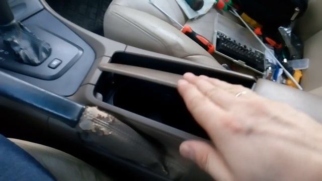 реставрация крышки подстаканника центральной консоли volvo s60 результат) смотреть онлайн